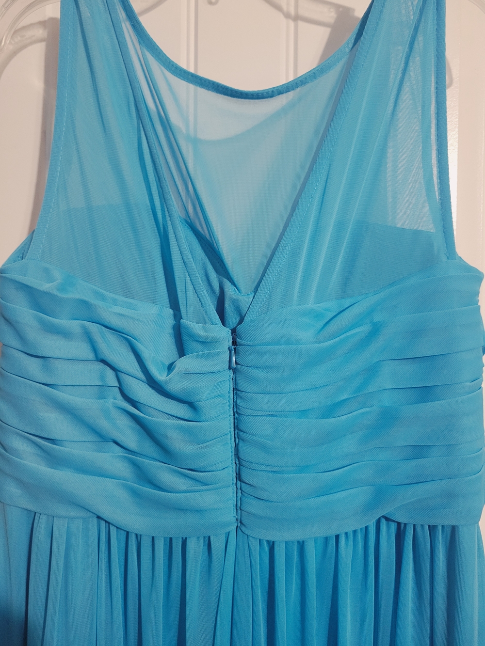 Mesh Ruched Bodice Formal Dress - Picture 3 of 6
